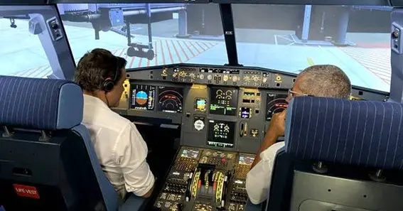 flight simulator cockpit kit